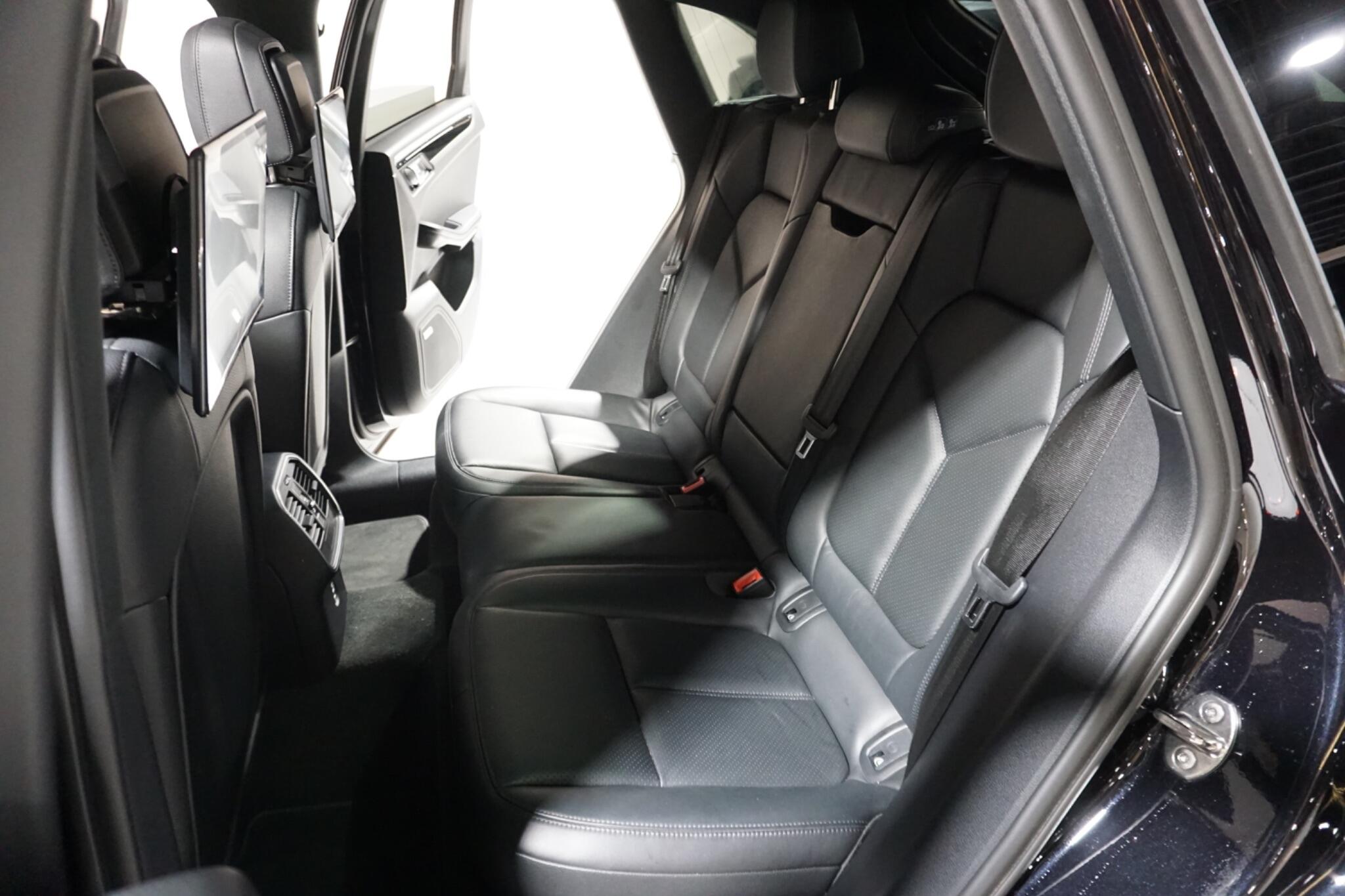 Porsche Macan 2.9T V6 S SUV 5dr Petrol PDK 4WD Euro 6 (s/s) (380 ps)